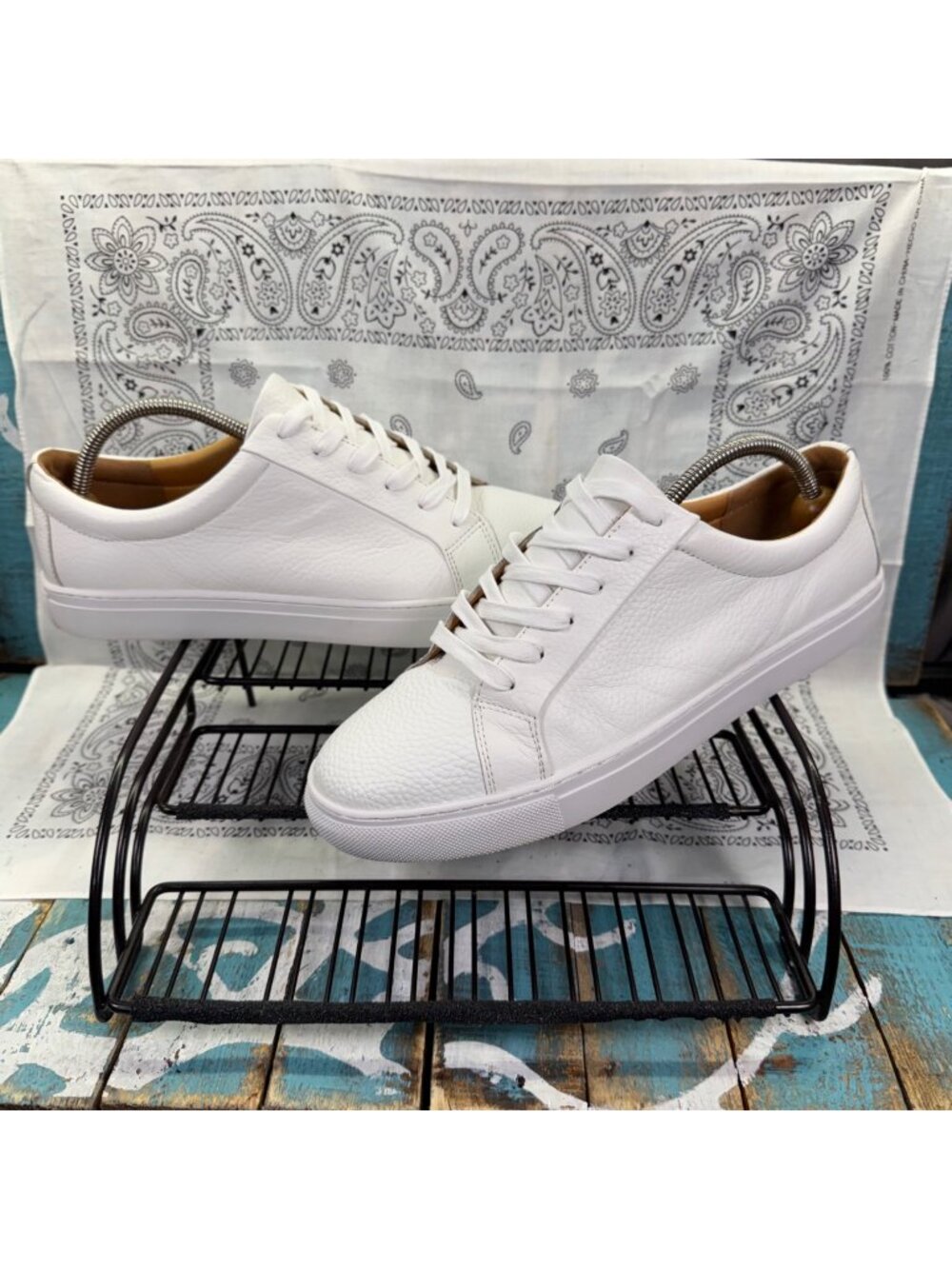 Vince Camuto VY-Mills White Evora Leather Tennis Shoes Sneakers Mens Sz 11.5M